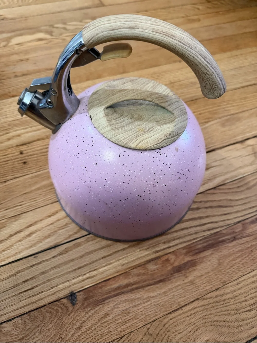 Speckled Pink Teapot with Wooden Handle